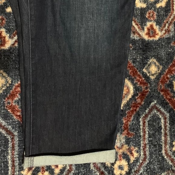 NWT Christopher and Banks Cropped Jeans - Picture 4 of 5